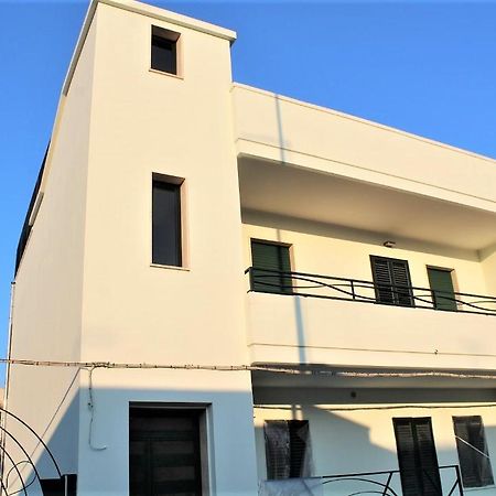 Appartamento Petraroli By Salentolimit Porto Cesareo Exteriér fotografie